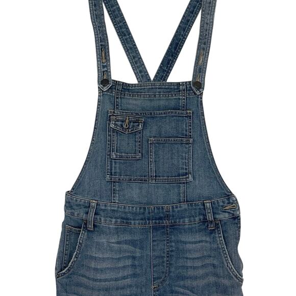 FREE PEOPLE Women’s Milo Distressed Tapered Leg Denim Overalls size 31 - Picture 3 of 10